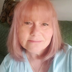 Meet your Posher, Pam